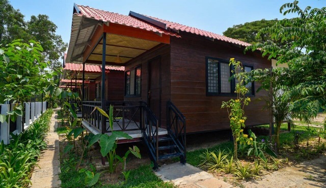 Wooden House For Long Stay in Siem Reap Province