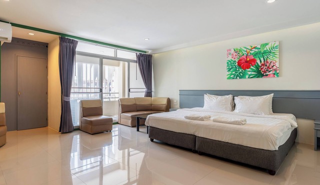 Xanadu Hotel in Ban Chang