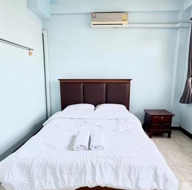 xx Prompt Inn เจริญกรุง in Bangkok