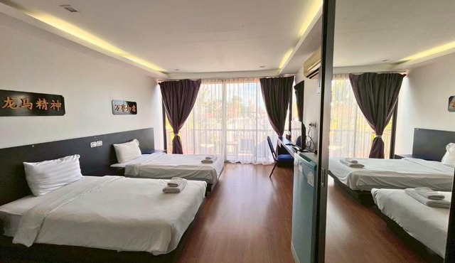 Z&Z House in Phuket