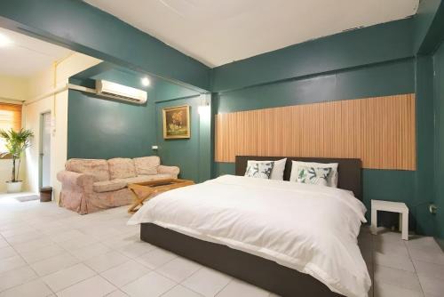 zZz Inn Samyot - MRT สามยอด in Bangkok