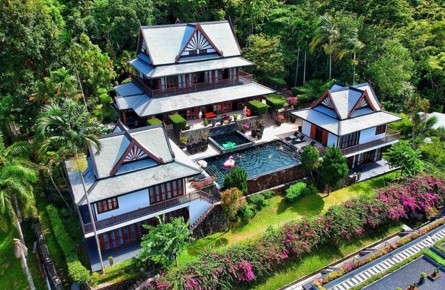 Nakawanna Villa 