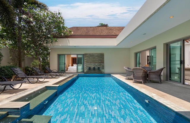 Villa Bond 