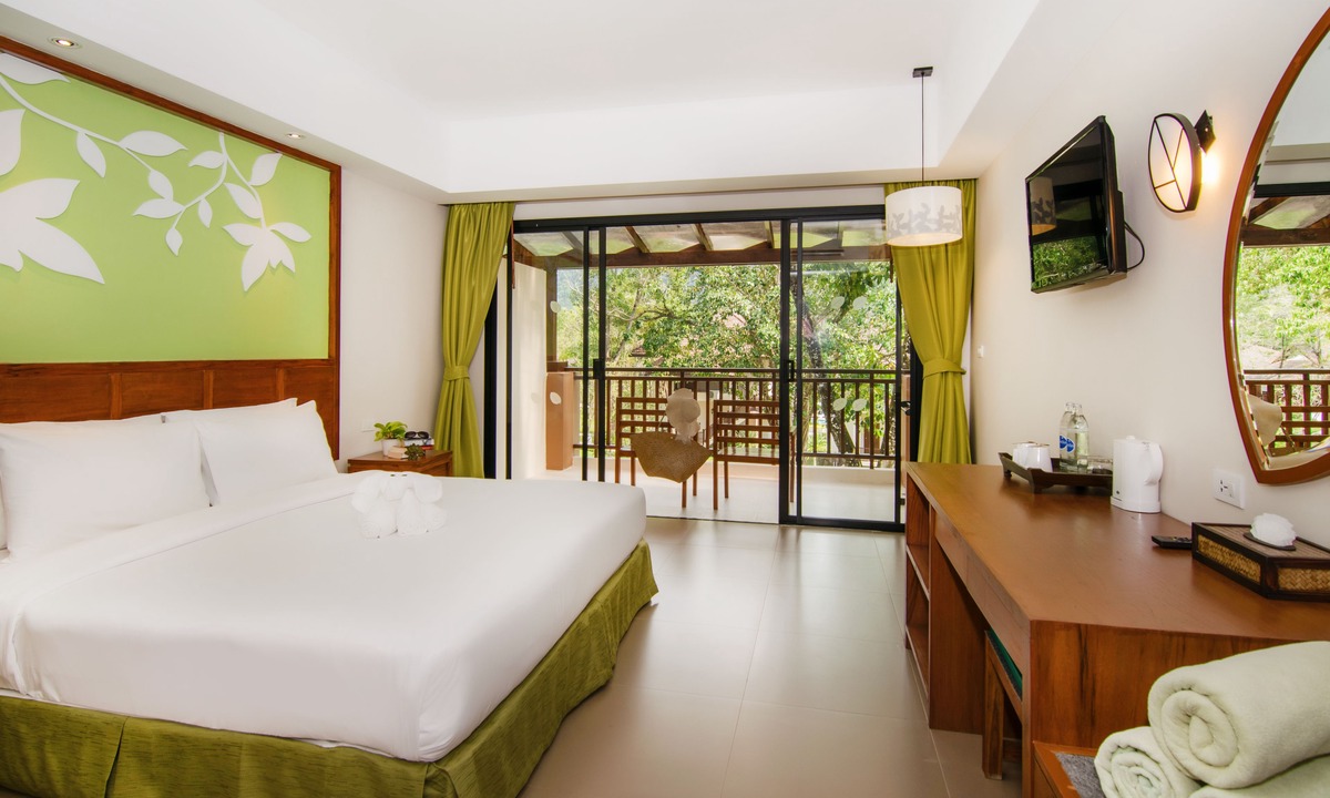 Khuekkhak Resort | The Leaf Oceanside by Katathani