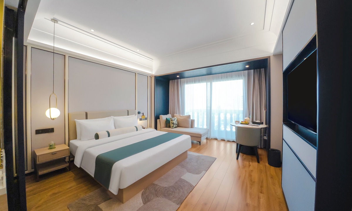 Prampir Makara Hotel | Maxx Phnom Penh Downtown , A H WORLD Hotel