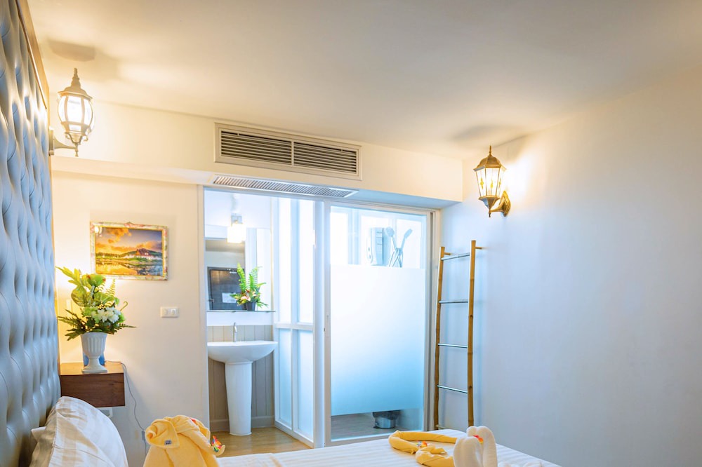 Nong Pa Khrang Hotel | Hermes Hotel Chiang Mai