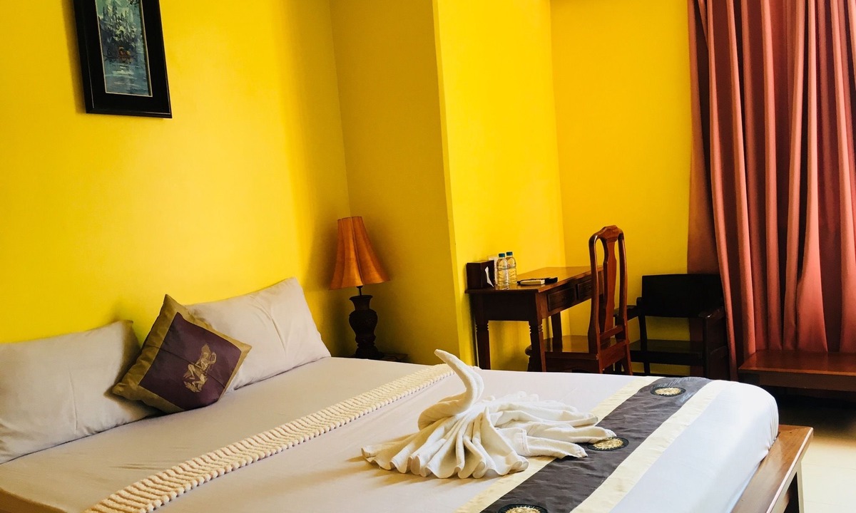Prampir Makara Hotel | Star Wood Inn