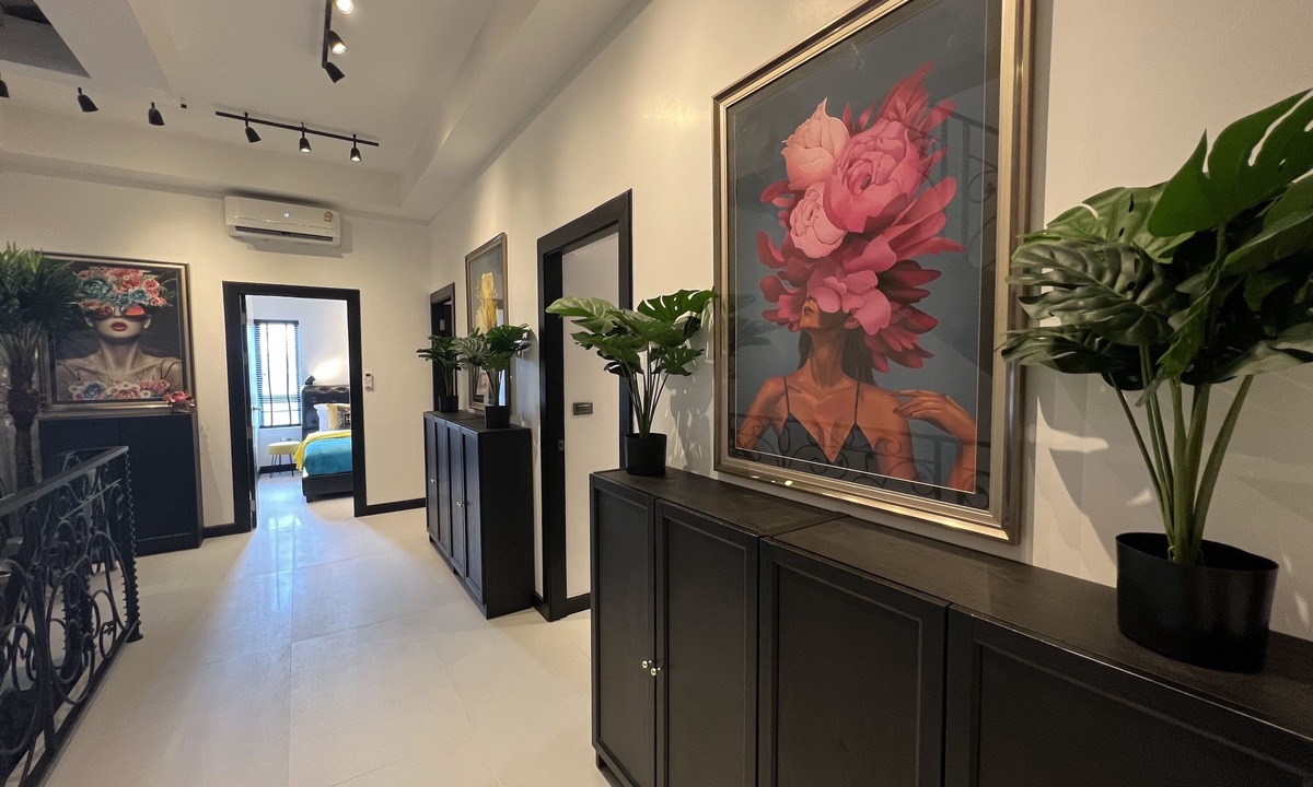 South Pattaya Villa | Art Pool Villa