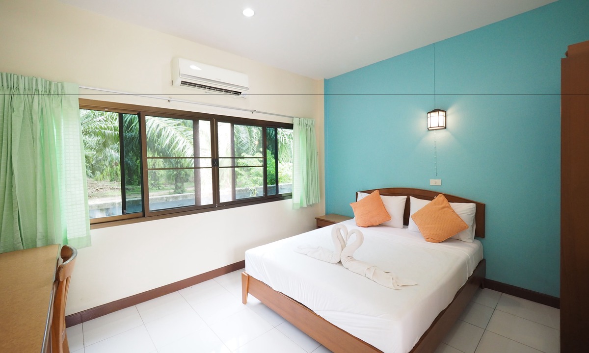 Khlong Thom Hotel | VP Resort