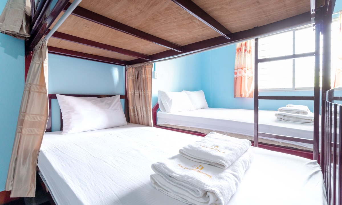 Downtown Hat Yai Hostel | Hatyai Dee Hostel