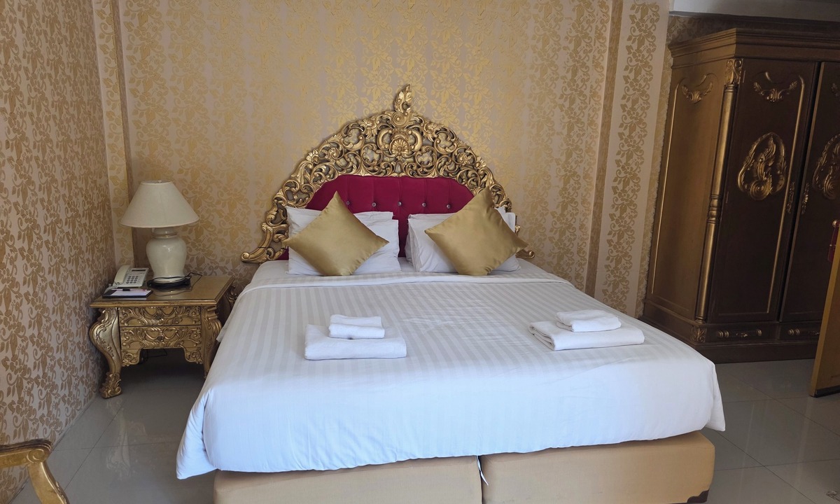 Wieng Hotel | Nakaraj Princess Chiang Rai - Walking Street