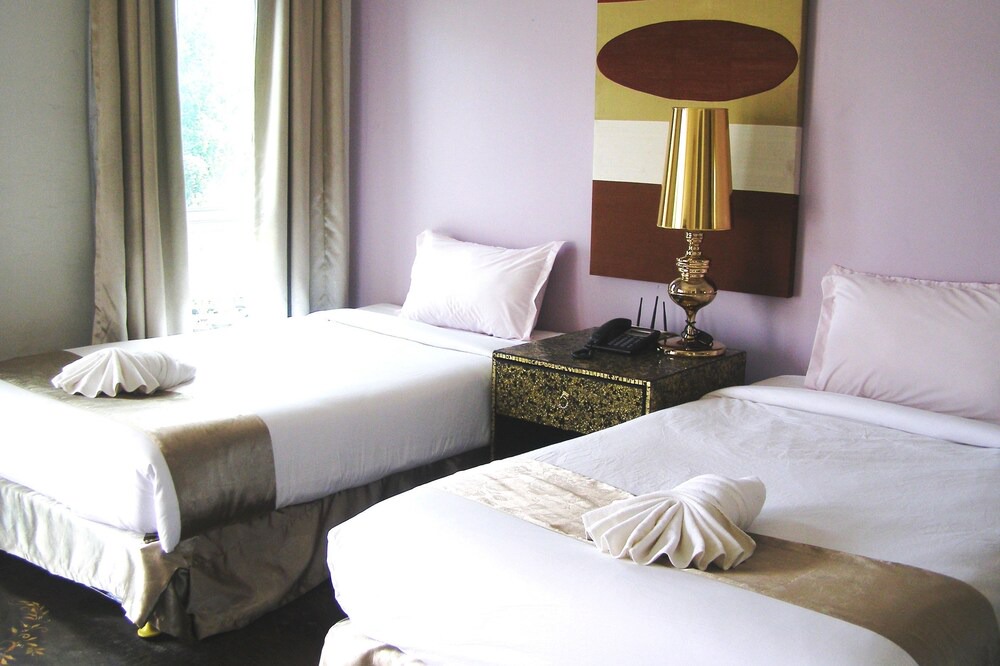 Phaya Yen Hotel | The Bloom By TV Pool
