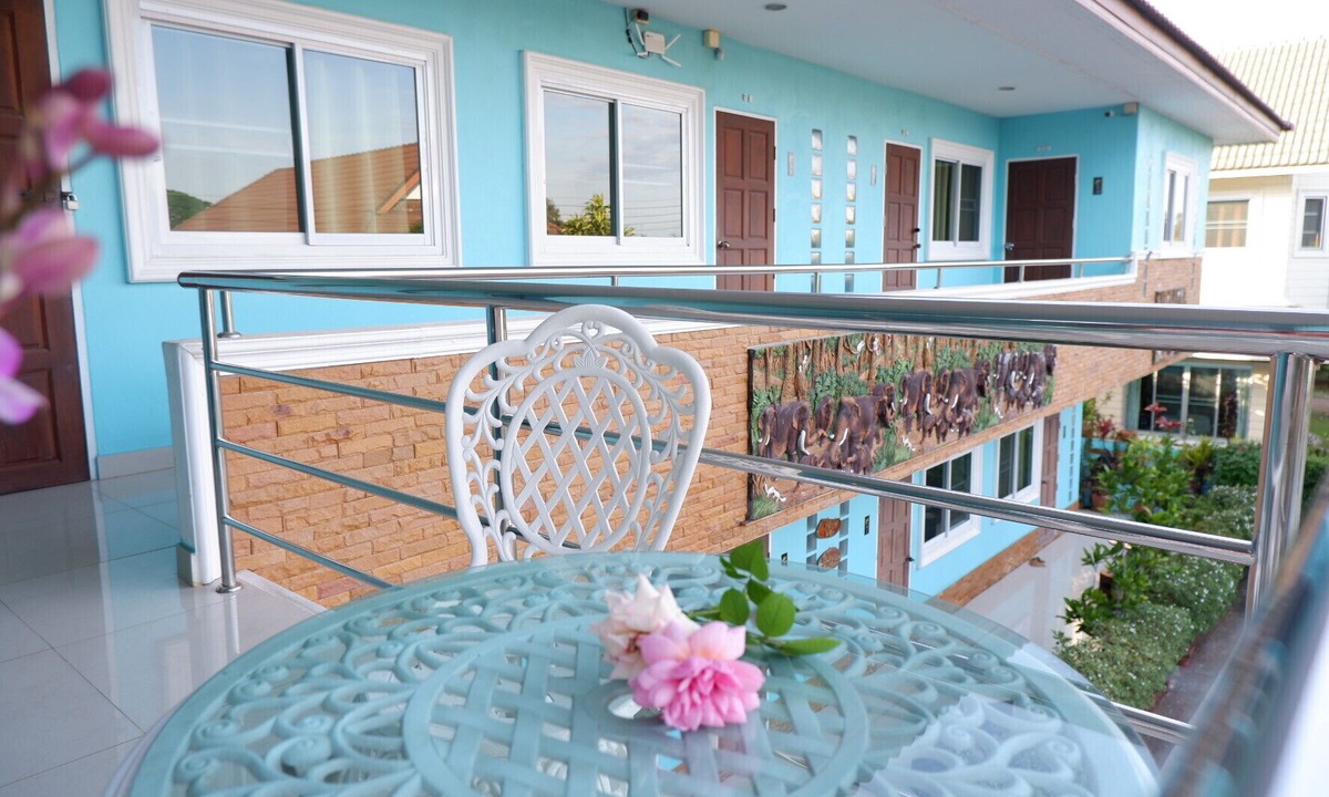 Nai Mueang Hotel | Ruan Aiyara