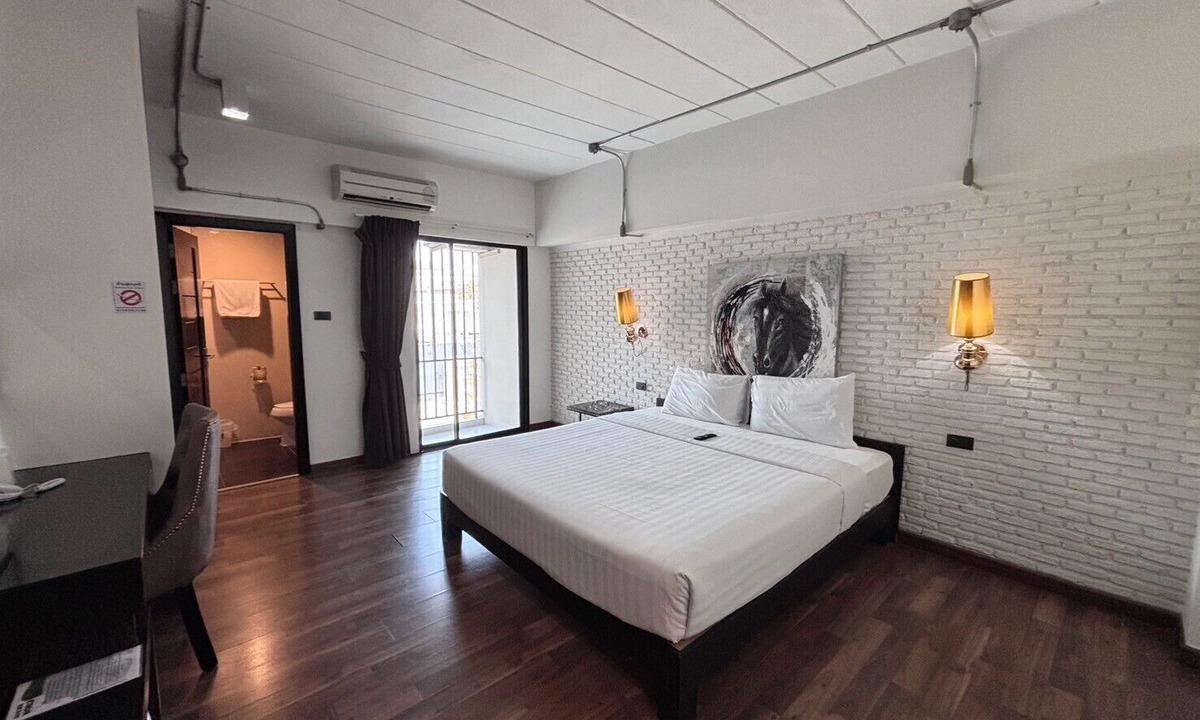 Nakhon Pathom Hotel | Diary Suite