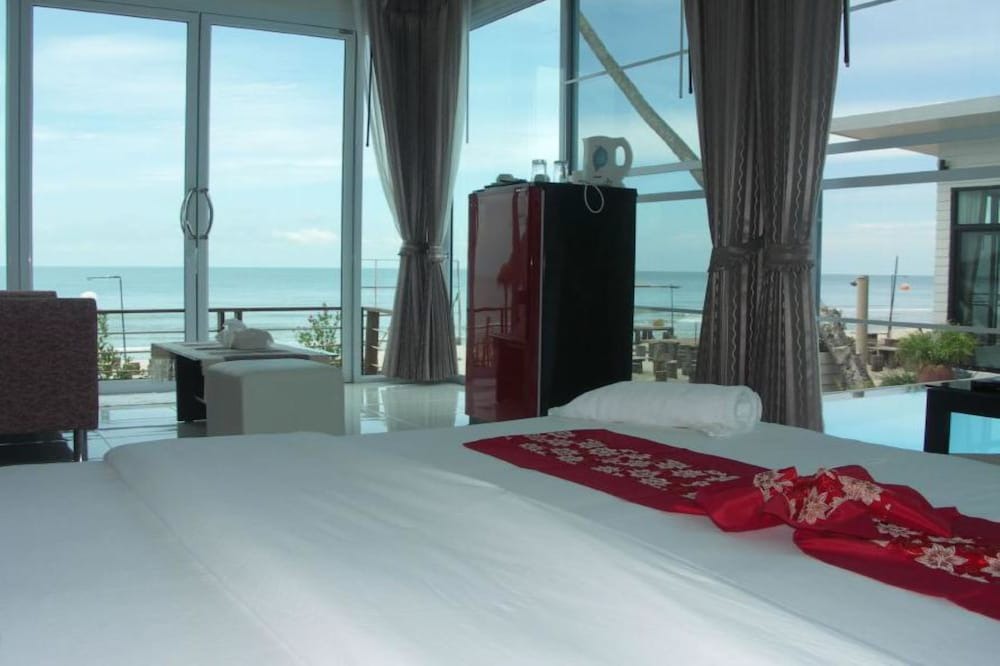 Khanom Hotel | Baan Civilize Resort