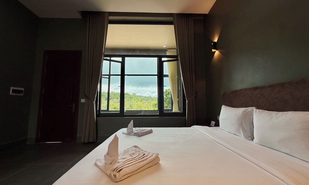Daem Thkov Hotel | Alicia resort