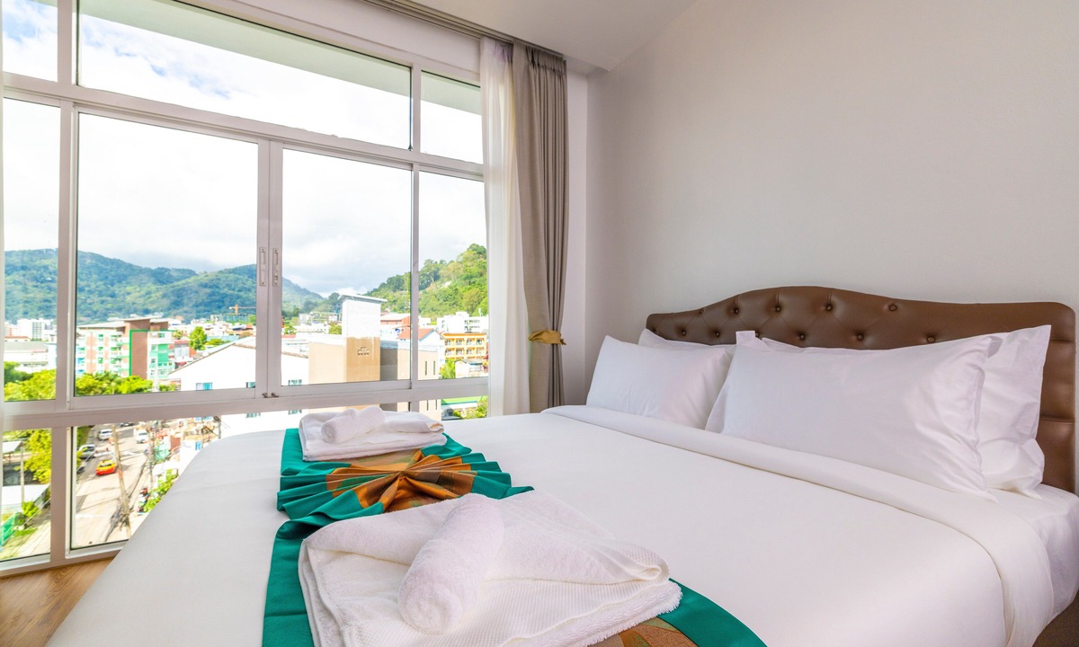 Nanai Road Hotel | Aura Hotel Phuket
