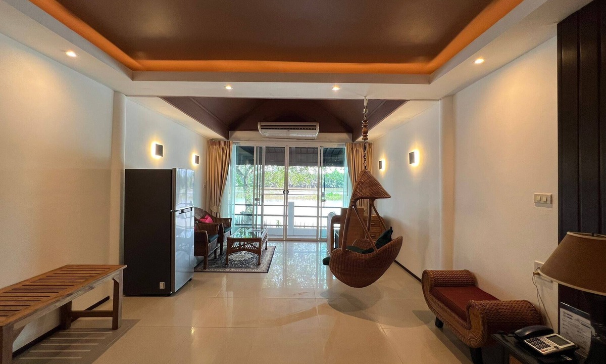 Bang Khla House | No8 Double Suite, Rainbow Arokaya Welnes