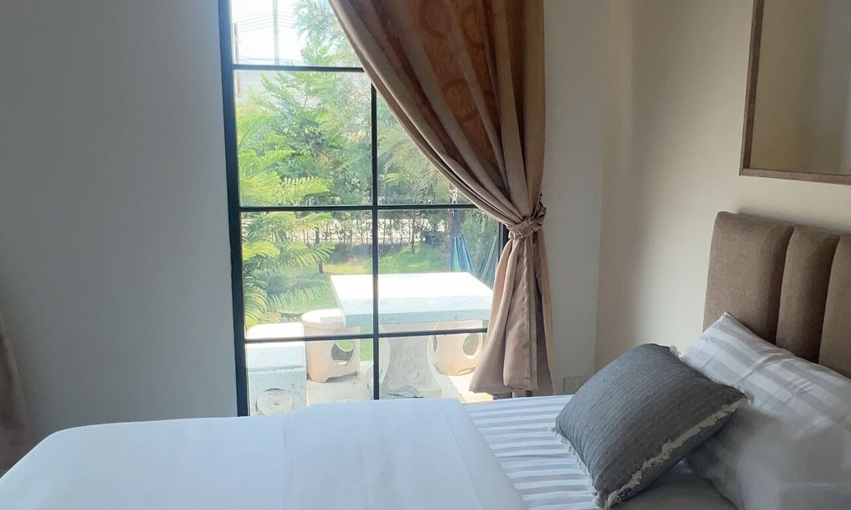 Racha Thewa House | Baantonlom Suvarnabhumi