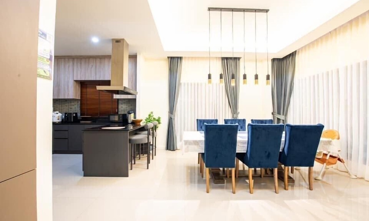 Bang Sare Villa | Level Flow pool villa Pattaya