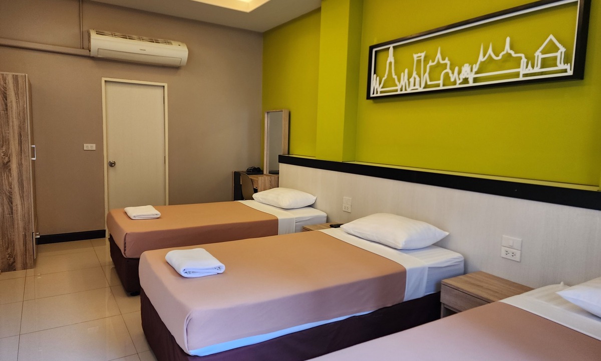 Wat Sam Phraya Hotel | Penpark Place