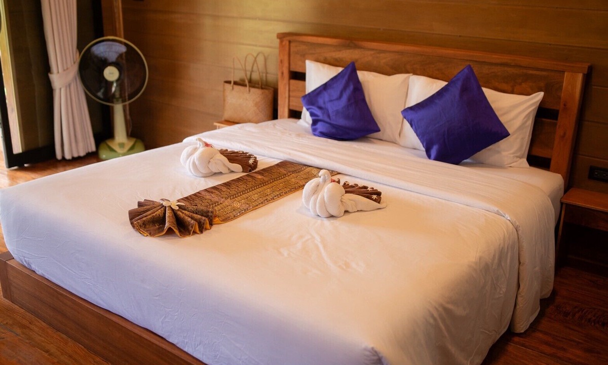 Nuea Khlong Resort | COCO Canopy Boutique Resort