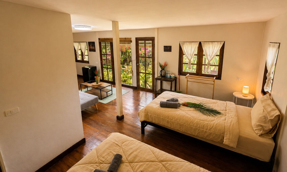 Bai Lan Hotel | Vanara Bungalows