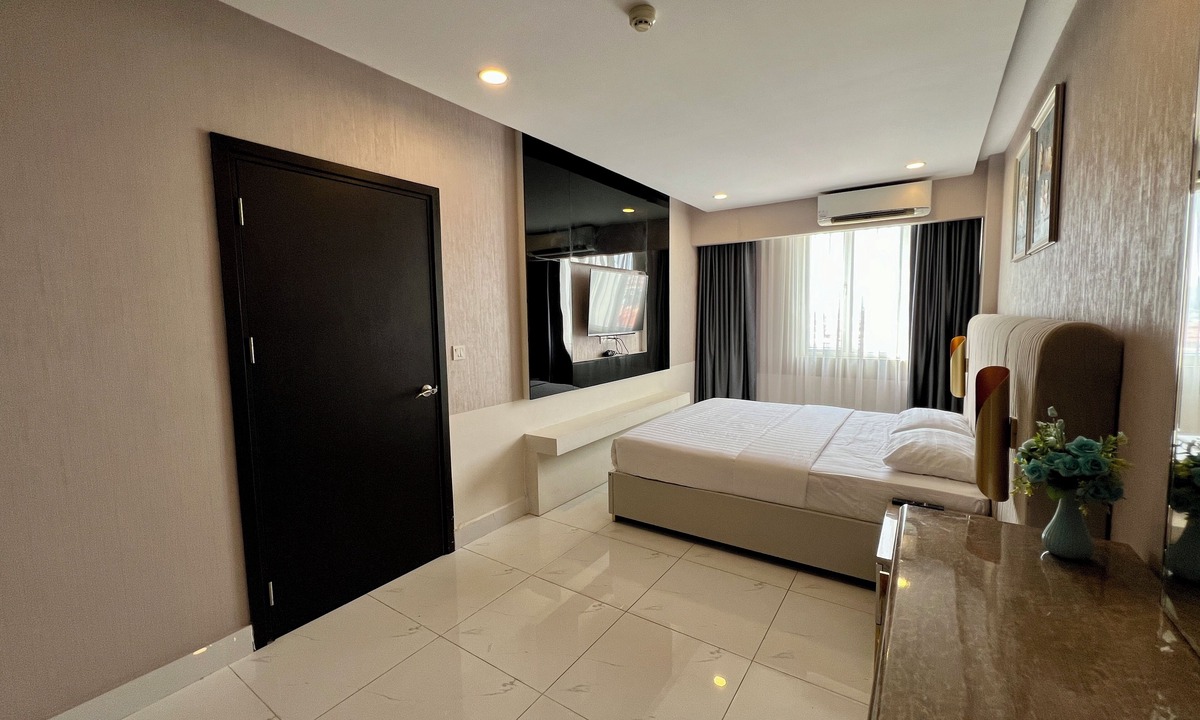 Ruessei Kaev Apartment | APARTMENT 1BR FREE POOL GYM STEAM&SAUNA