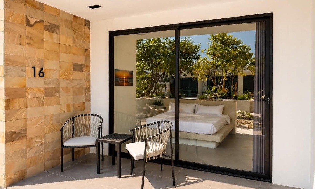 Koh Rong Hotel | ARIMATABE Beachfront Resort