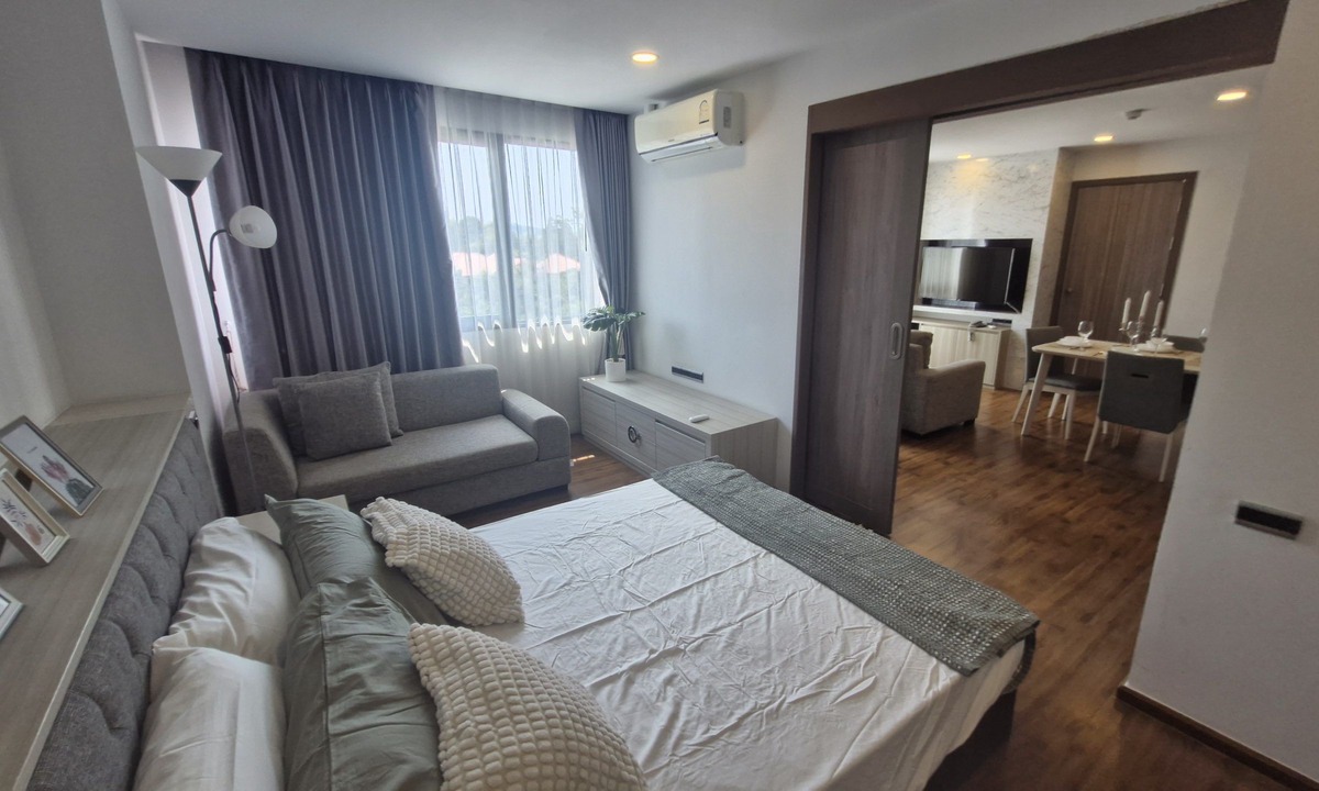 Tha Thaewawong Hotel | Triple J Suite