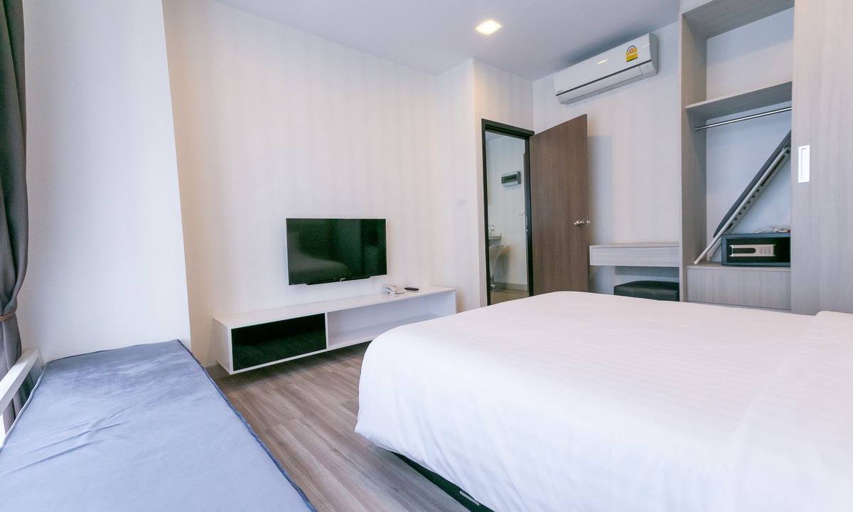 Chiang Mai Apartment | Locals ChiangMai Central Airport Plaza