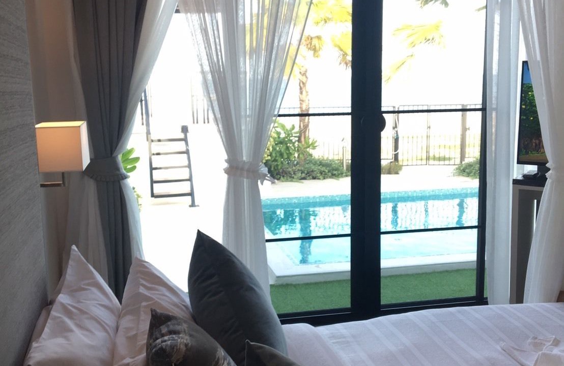 Cha-am Villa | La Playa Beach Front Pool Villa Cha-am