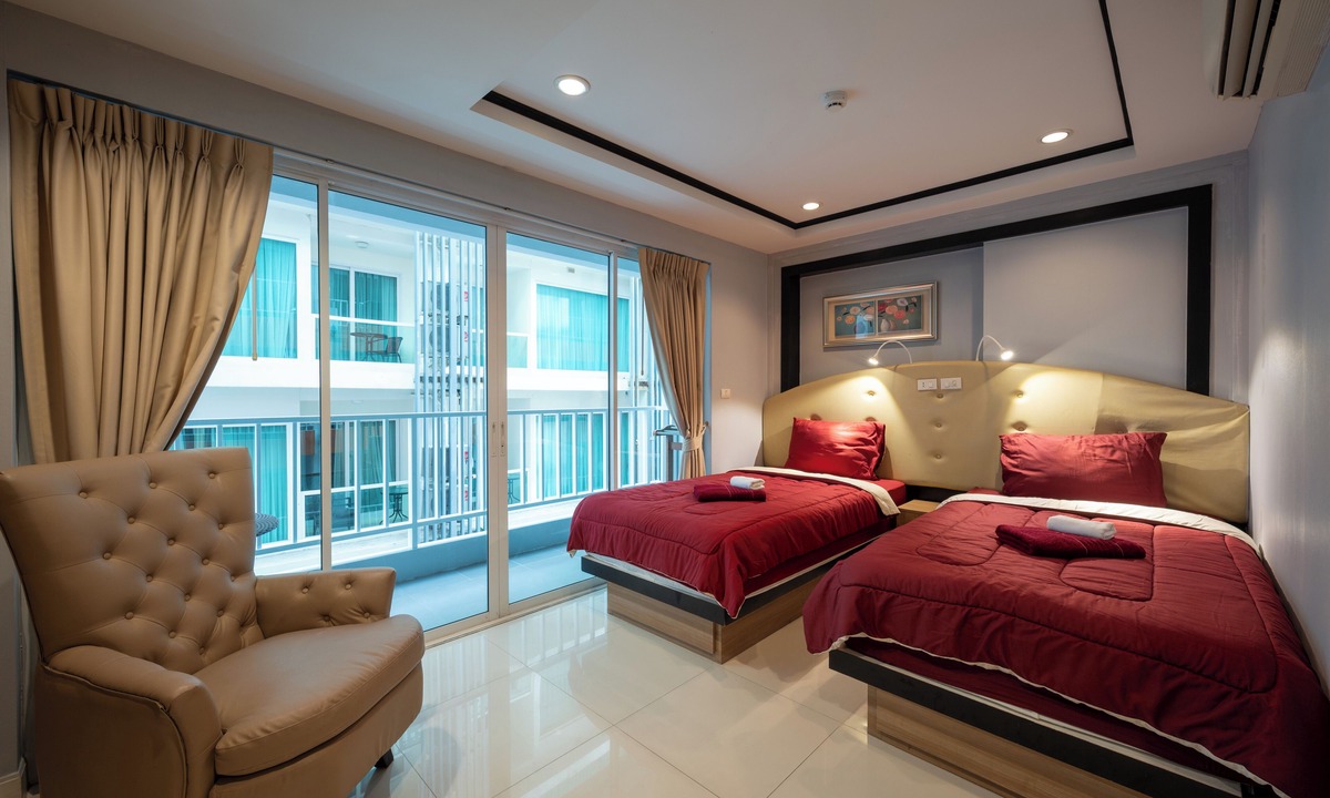 Pratumnak Hill Apartment | New Nordic Trend 4 by Apartwell