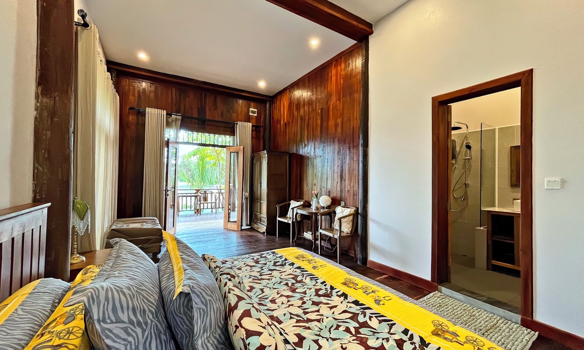 Sangkat Sla Kram Villa | Isann Lodge Private Pool Villa