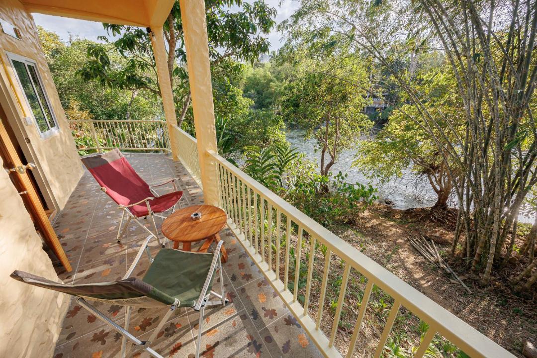 Ban Ta Khun Resort | Baandin Chiewlarn
