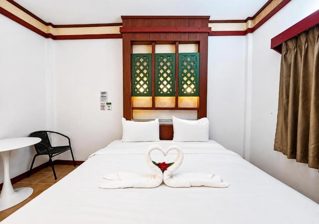 Hat Yai Hotel | Chalet De Palm Resort Hatyai