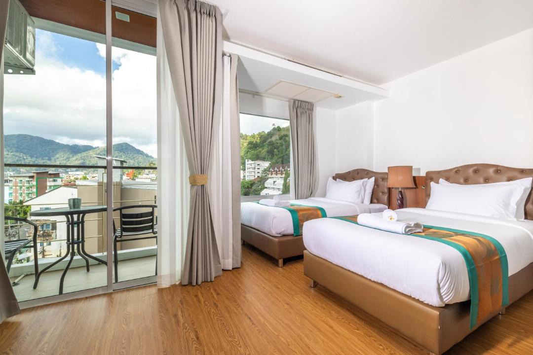 Nanai Road Hotel | Aura Hotel Phuket