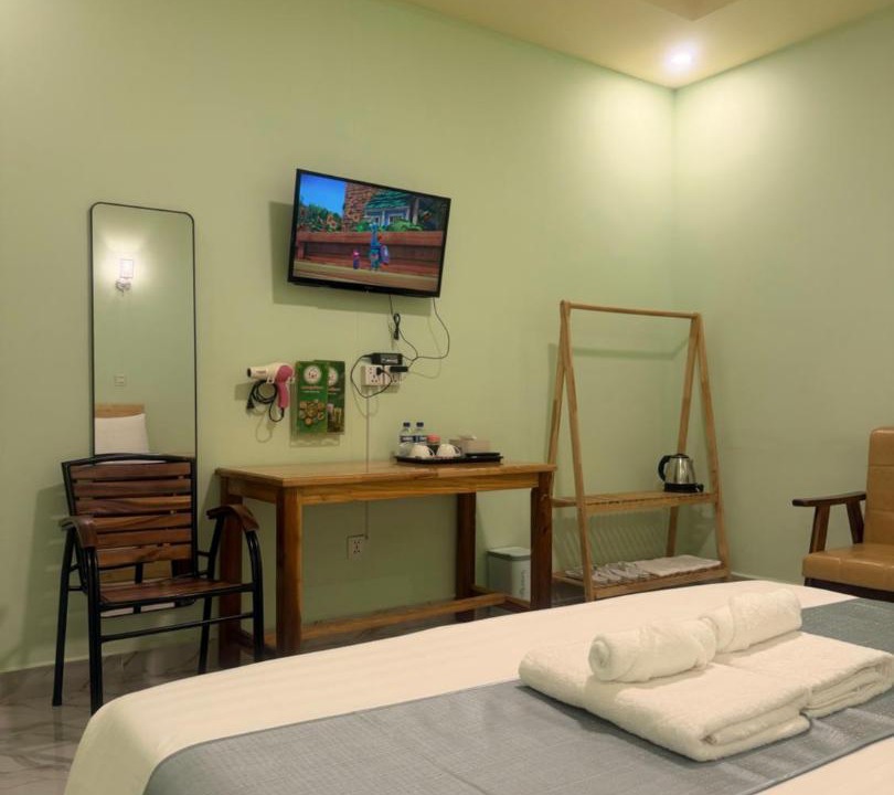 Bavet House | Mohachey Guesthouse