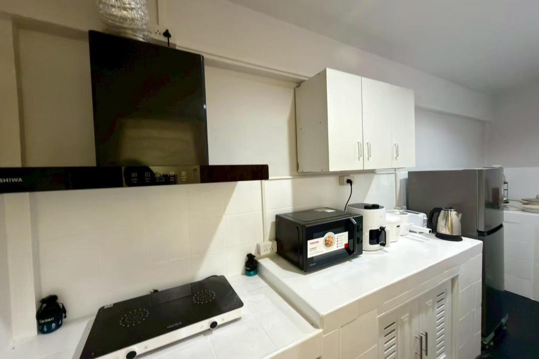 Nai Mueang Apartment | Caesar's Corner 3 Bedroom House