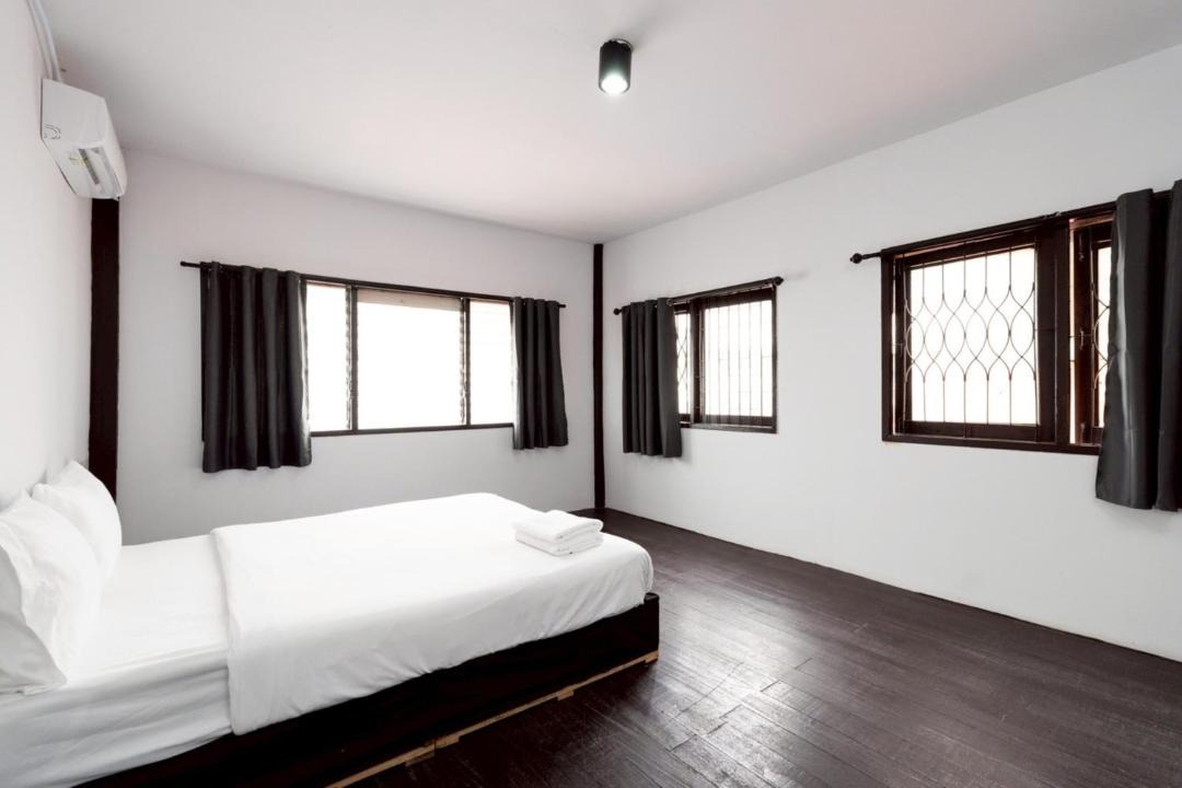 Wat Bowon Niwet Apartment | Oh my nap Khaosan - โอ้ มาย แนป ตรอกข้าวสาร