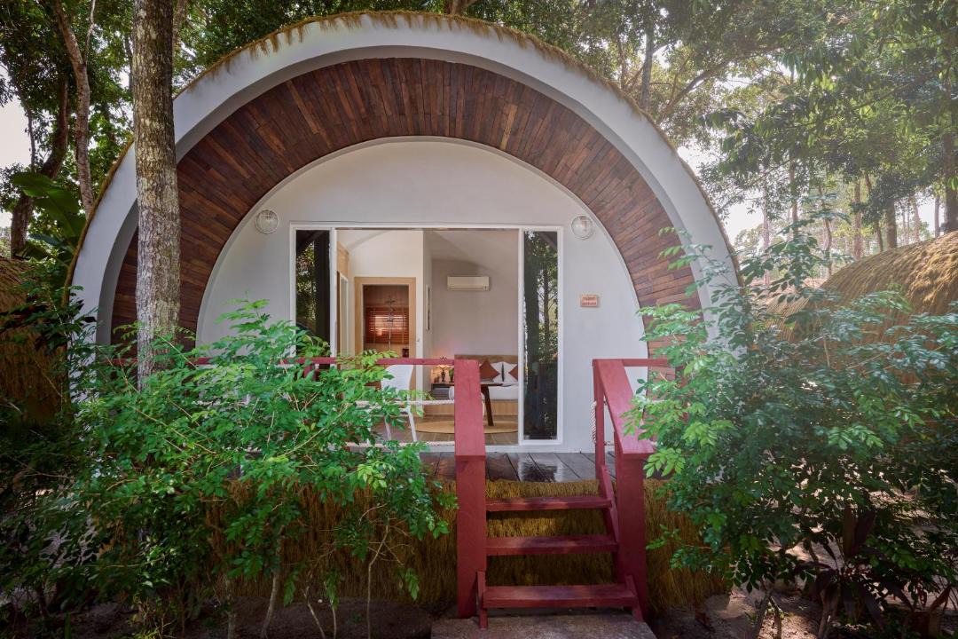 Koh Rong Sanloem Hotel | Tube Resort by EHM