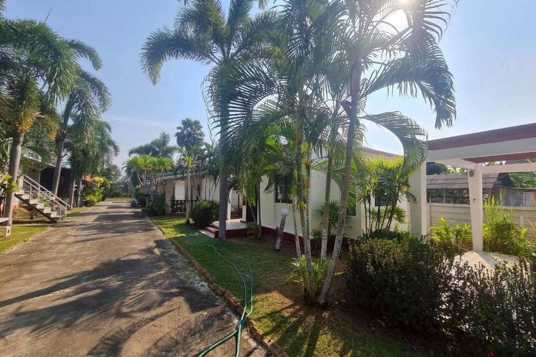 Sam Roi Yot Resort | Sam roi yot Sea sight Resort