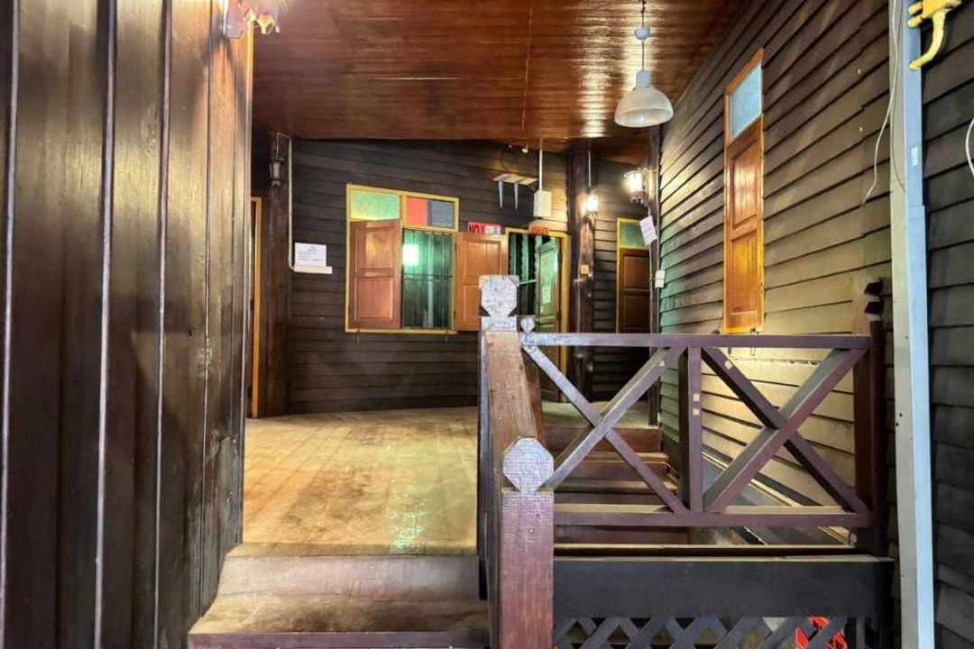 Old City Hotel | Belvilla Baan Elephant Home