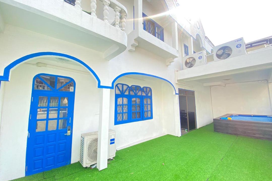 Ratchadaphisek Villa | 曼谷市中心大空间6卧室花园泳池别墅