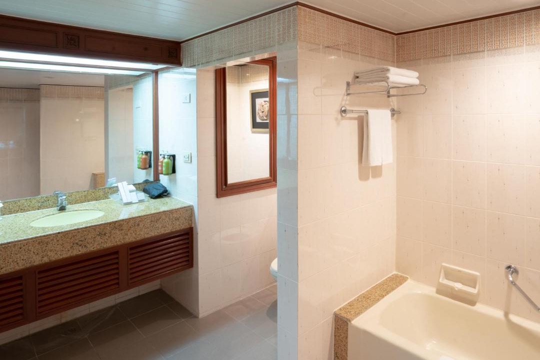 Wat Ket Hotel | Centara Riverside Hotel Chiang Mai