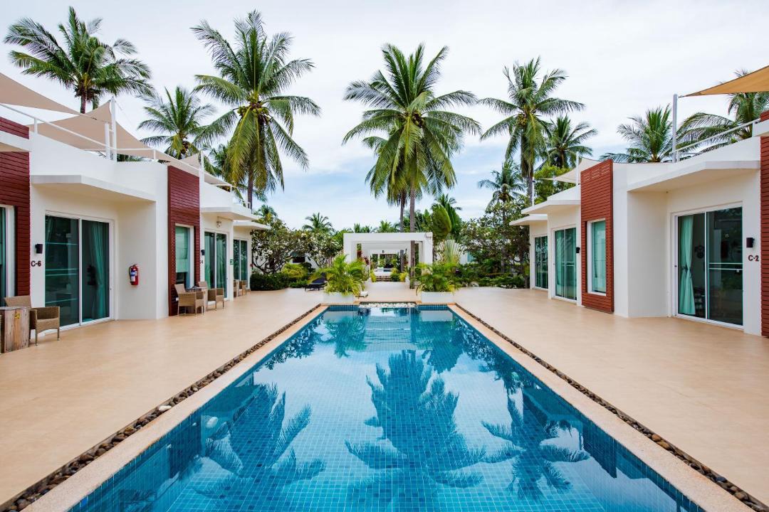 Sam Roi Yot Hotel | The Beach Village Resort