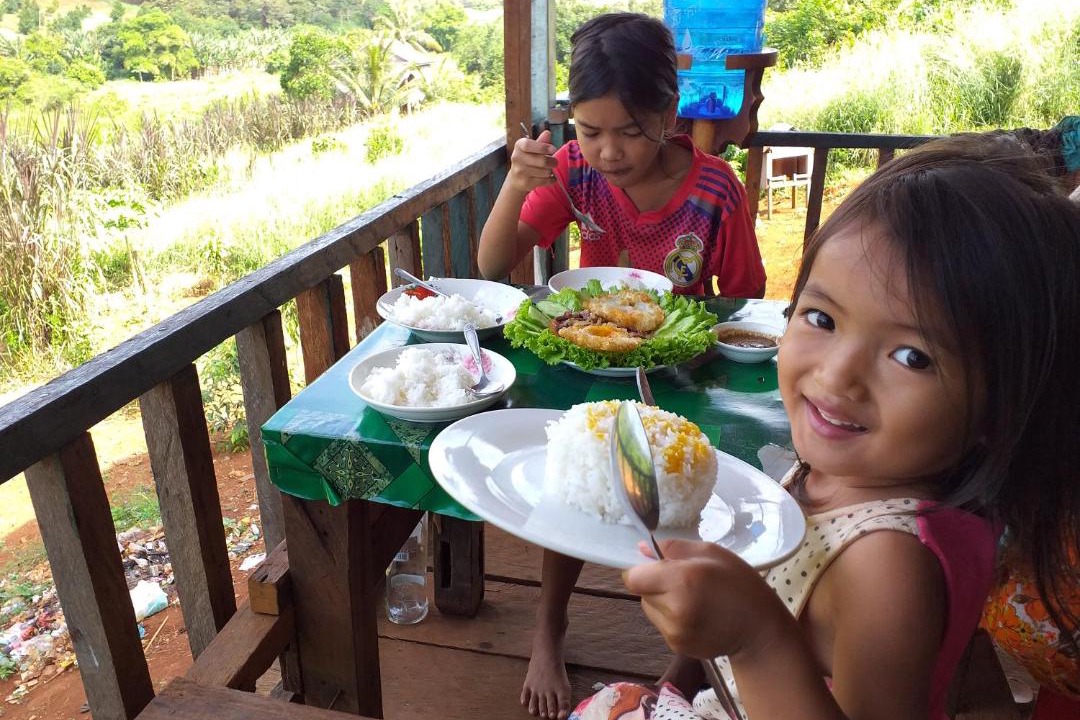 Ban Lung House | Farmer Homestay & trekking