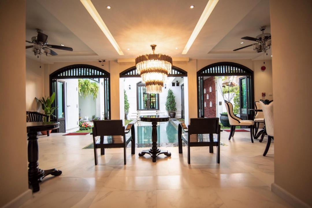 Wua Lai Hotel | Nanta Glam CM Hotel & Residences
