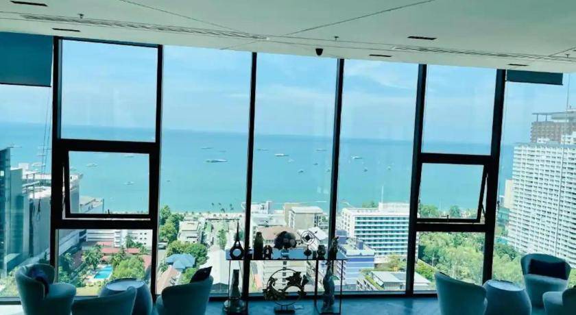 Photo of Others in Pattaya Bay