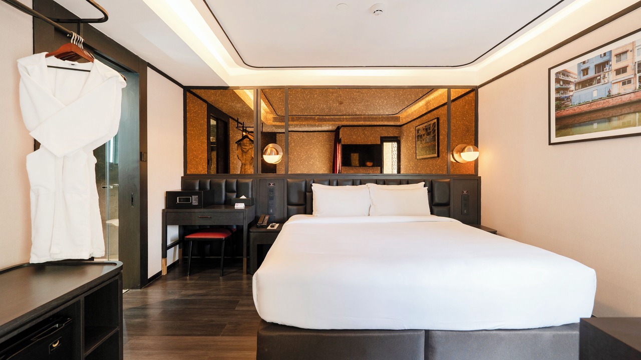 Photo of Bedroom in Talat Yot